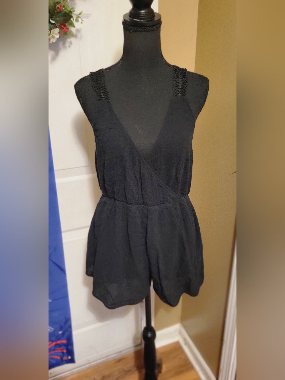 Tobi Women's Black Sleeveless Romper with Crochet Straps, Size LARGE